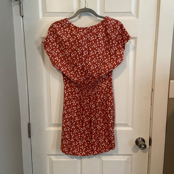Abercrombie mauve floral swing dress - Picture 3 of 3